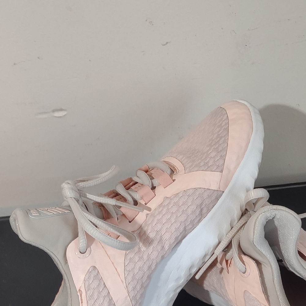 Nike Renew Rival pink Nylon lace up running sneakers shoes size 8